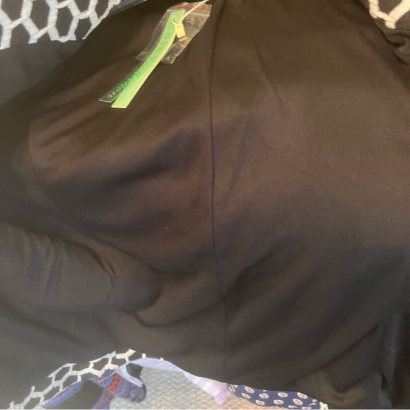 Esley black & white honeycomb pattern blazer in Woman’s Large-NWT - Picture 10 of 15